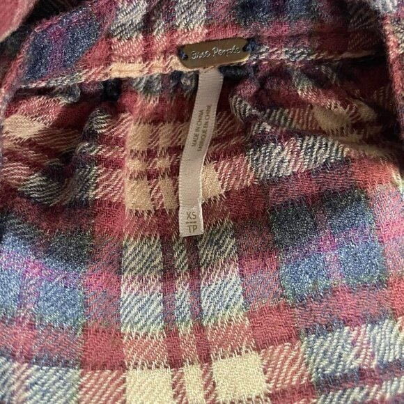 Free People Size XS  Top Blouse Button Down Shirt Plaid - Picture 6 of 7
